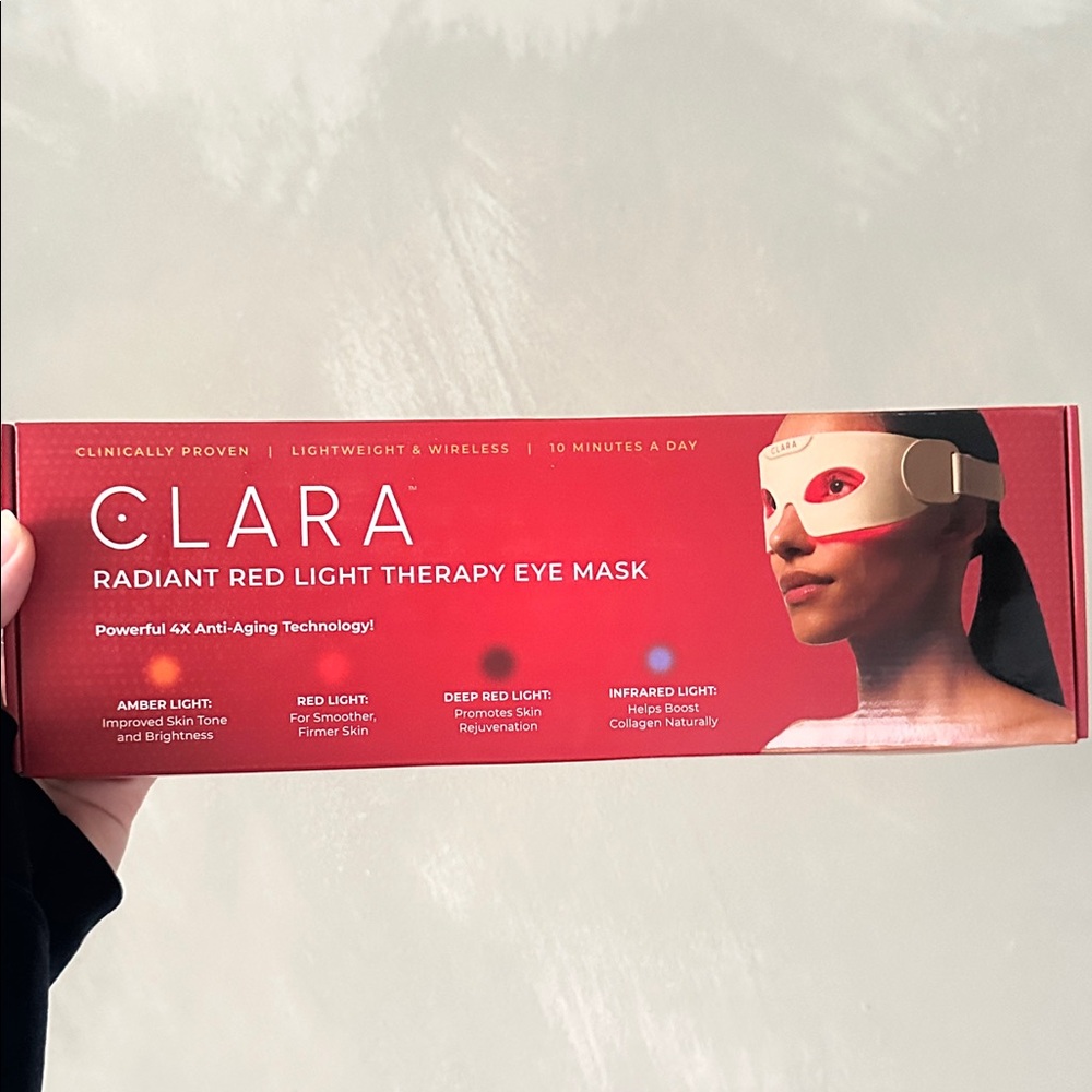 Clara Red Light Therapy Eye Mask NEW, original packaging